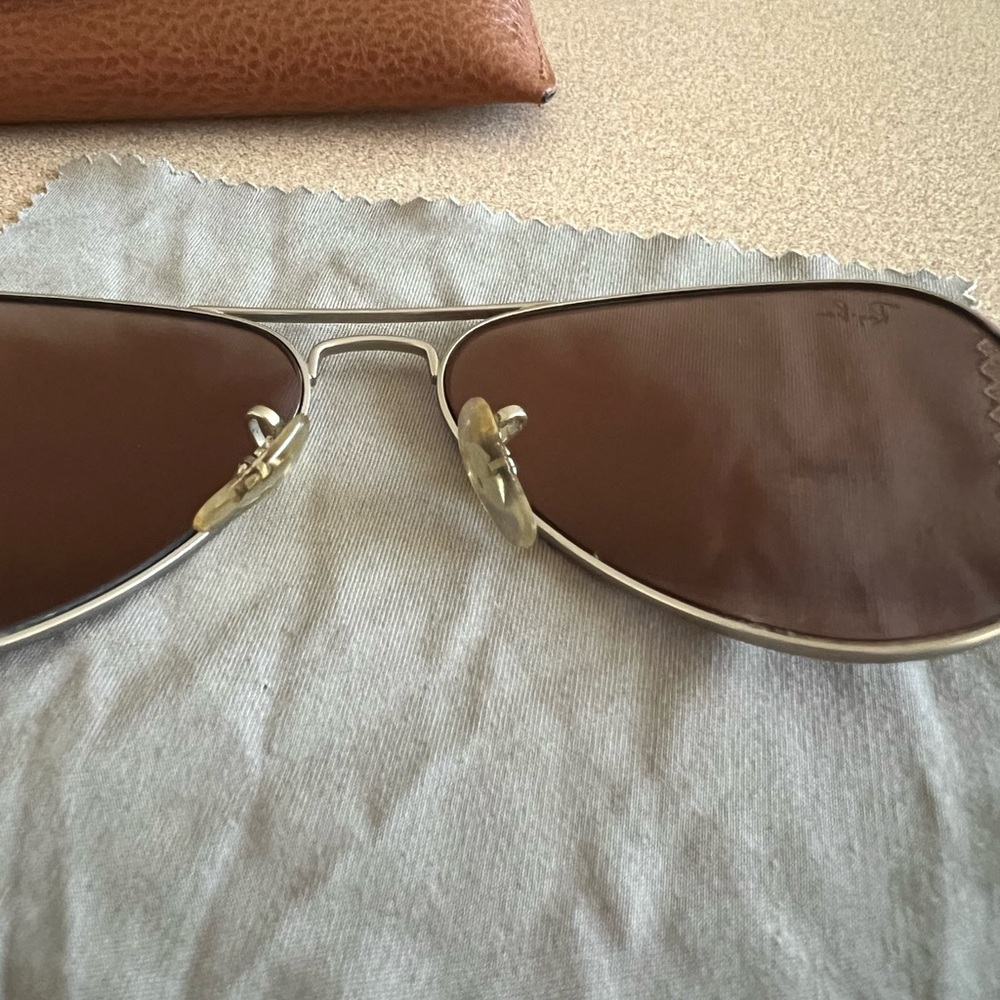 Authentic Ray-Ban Silver-pink Sunglasses with case - Picture 7 of 12